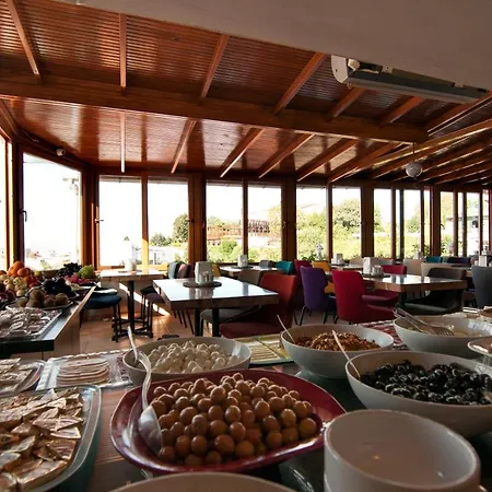 فندق ميولانا 3*